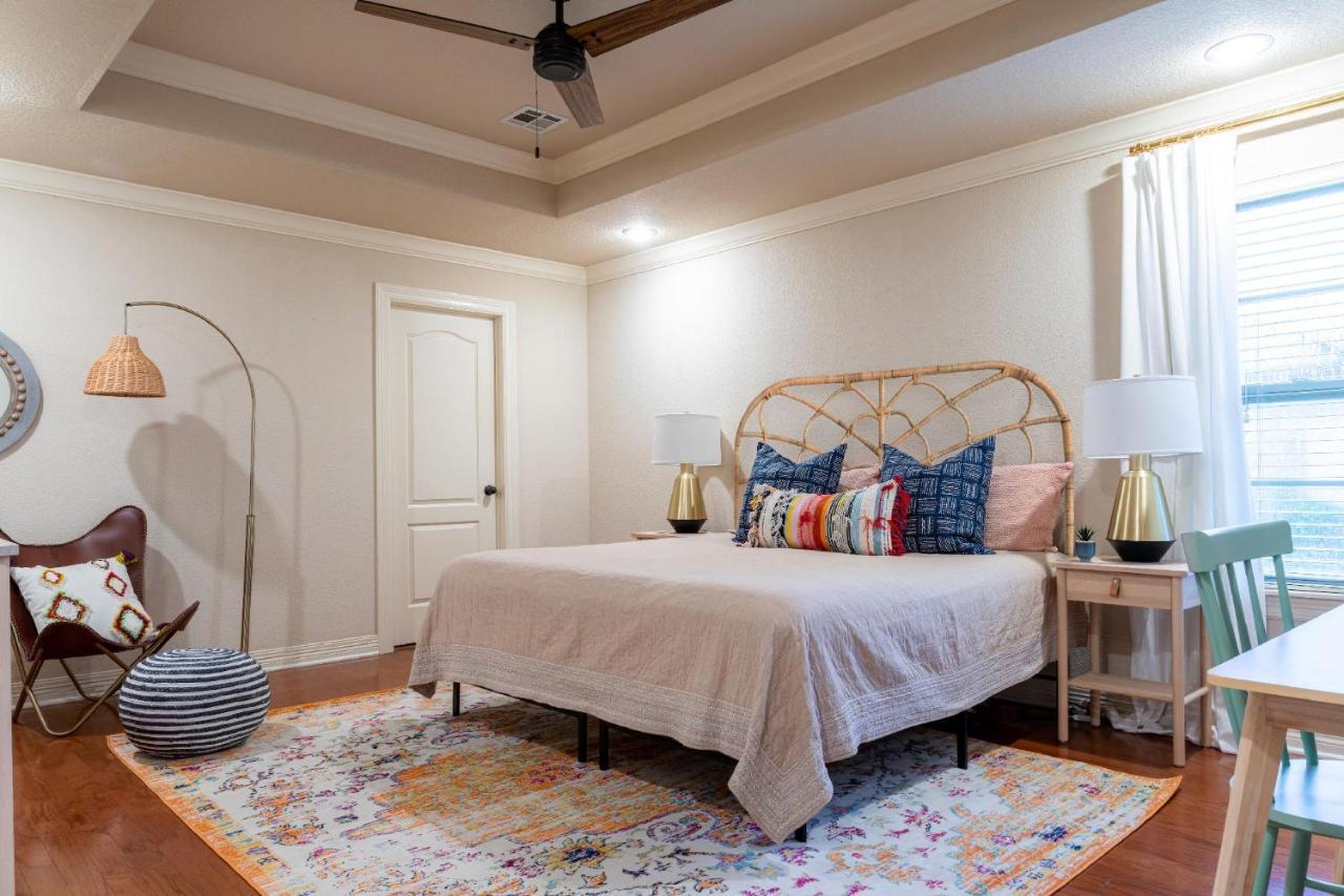 Cottage Getaway - Quiet Cottage Charm Near U Of A Fayetteville Dış mekan fotoğraf